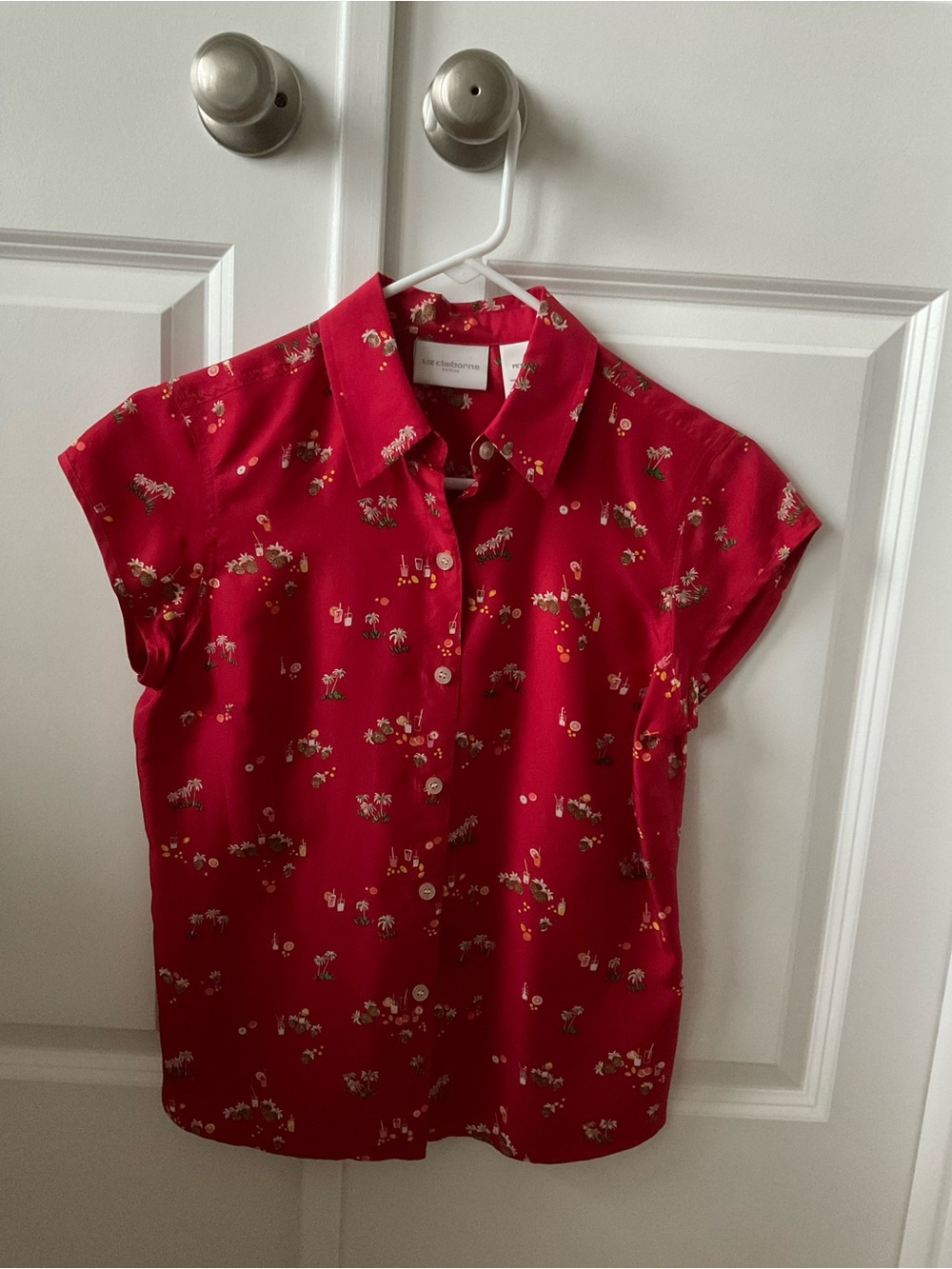 New Liz Claiborne Silk Red Short-Sleeve Button-Front Blouse